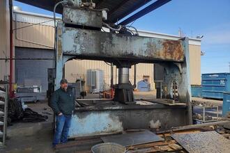 PRESS 14ft 300 Ton Hydraulic Presses | Liberty Machine Works LLC (3)